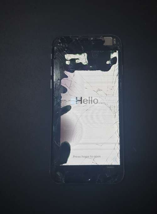 Iphone 6, 64GB, for parts only, **please read**.