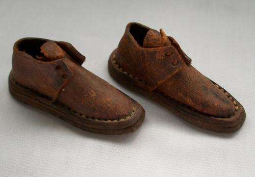 Small pair of old leather shoes. Perfect for doll or bear display.