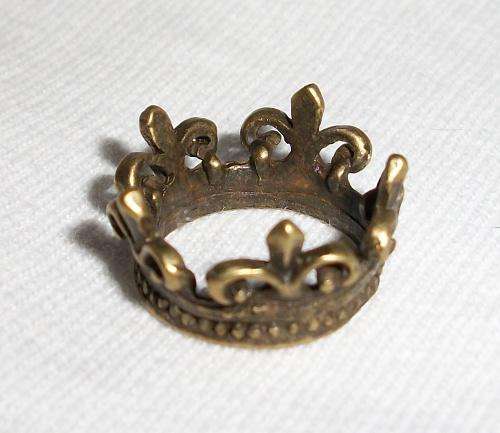 Miniature bronze crown
