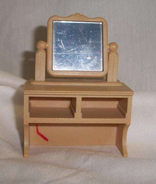 Sylvanian furniture. Dressing table
