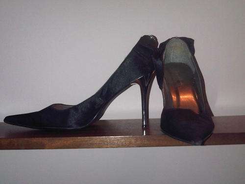 Sexy With Attitude Black Satin Pointy Heels from YDE with Bow Detail on Back
