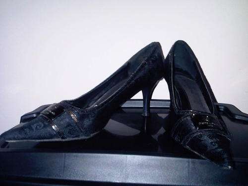 Black Pierre Cardin Heels Size 8