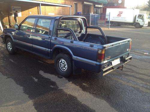 Ford Courier double cab 4x2 2.5TDI