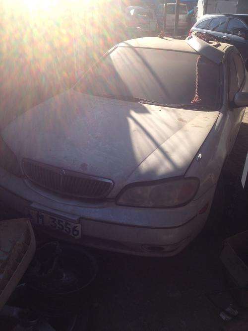 Nissan Maxima QX Auto "please read"