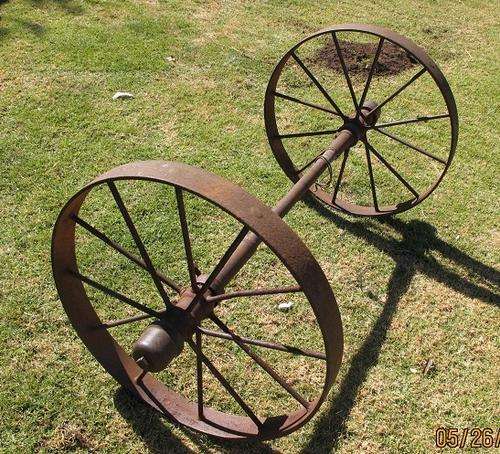 ANTIQUE  Axle - Articulated, for farm cart?  in wonderful condition.