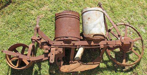ANTIQUE  Agricultural Implement - SEEDER?
