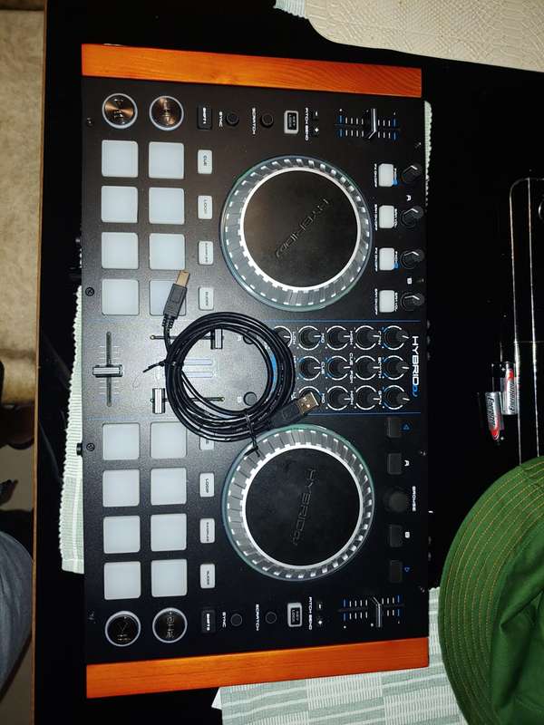Hybrid DJ HMC2 DJ Controller