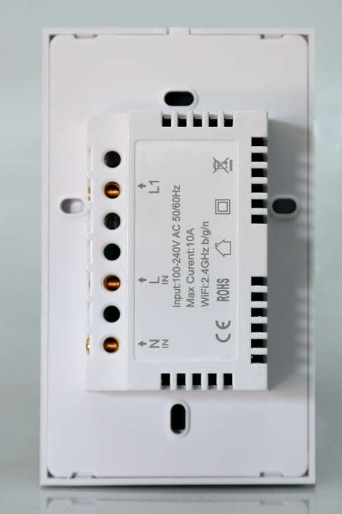 Smart 1 Gang WIFI Wall Light Switch - NEUTRAL CONNECTION REQUIRED - see product description.