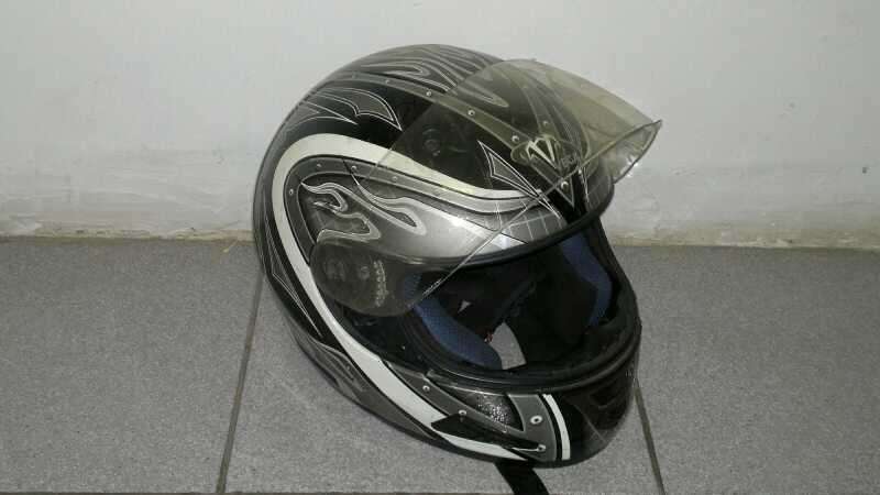VEGA ONROAD HELMET