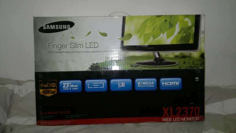 23" LED WIDE LED MONITOR