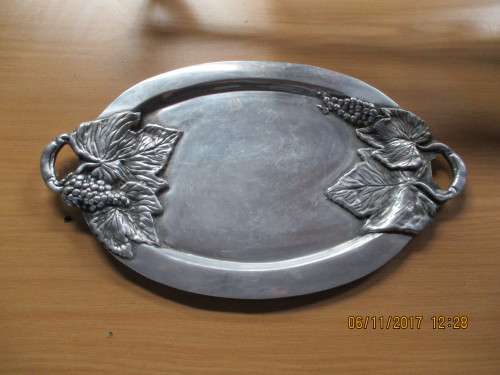 ART DECOR SERVING TRAY