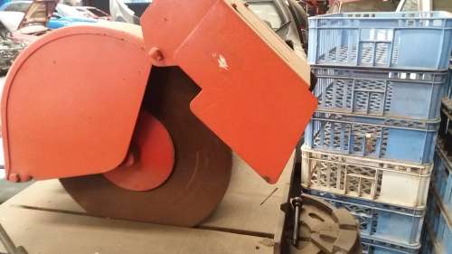 TRENNJAEGER CUT OFF SAW - VALUED AT R20 000