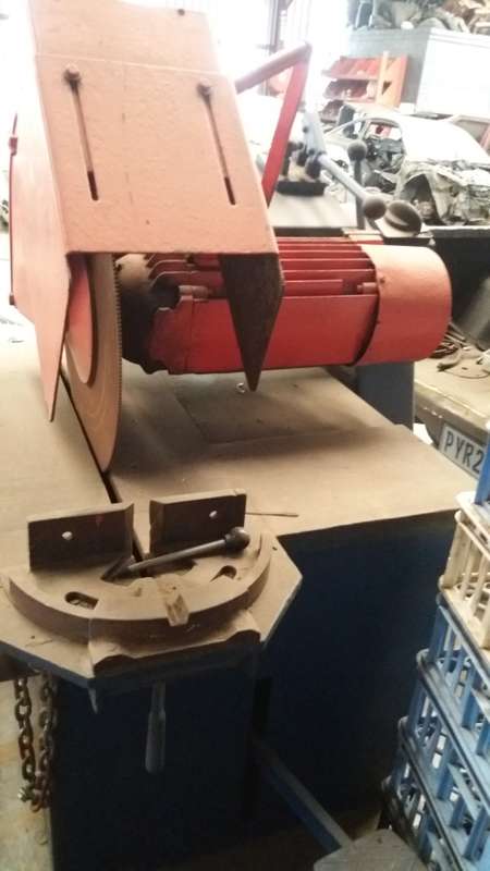 TRENNJAEGER CUT OFF SAW - VALUED AT R20 000
