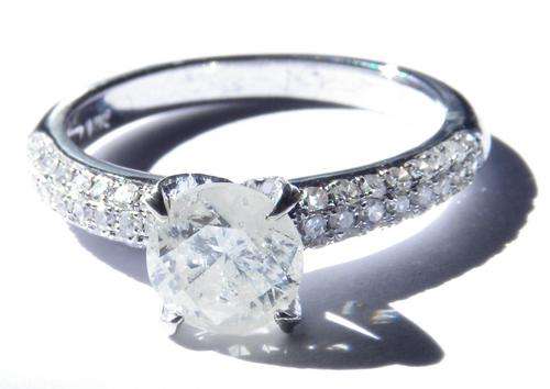MESMERISING!! - 1.51tcw  DIAMOND RING!