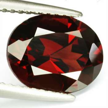 RAVISHING.... 0.82 CTS NATURAL MOZAMBIQUE GARNET!! ADD TO YOUR COLLECTION!!