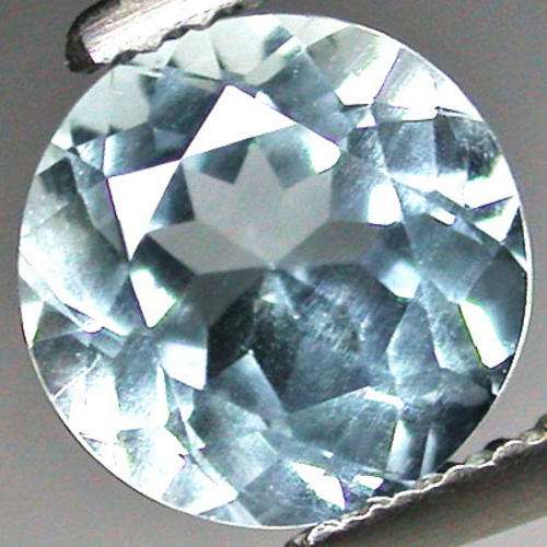 FABULOUS....0.77 CTS...NATURAL BLUE AQUAMARINE...TAKES YOUR BREATH AWAY.