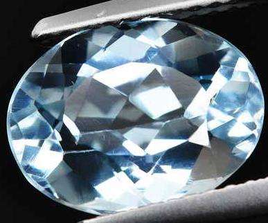 BEAUTIFUL...0.75 CTS...NATURAL SOFT BLUE SAPPHIRE!