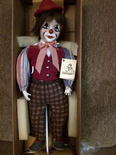Image Vintage Porecelain Clown