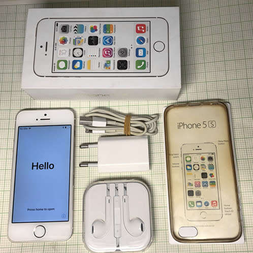 Apple iPhone 5s 16G Gold Color in Good Working Condition