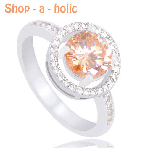 *** EXQUISITE CHAMPAGNE  CZ RING * Size 8 / P***