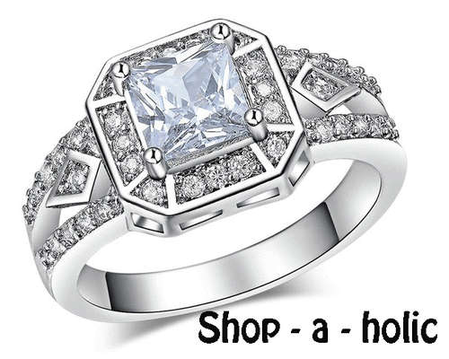 ***PRINCE CUT SIMULATED DIAMOND ENGAGEMENT RING * Size 6 1/2  / M 1/2***