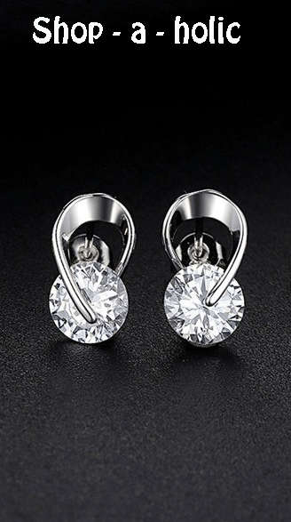 *** NEW DESIGN ~  STUNNING SIMULATED DIAMOND STUDS***