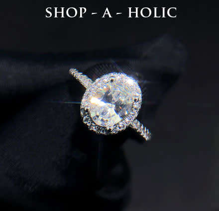 * 1.41 CT OVAL SWISS CZ ~ SILVER PLATED RING * Sizes: 7 / 9 AVAILABLE*