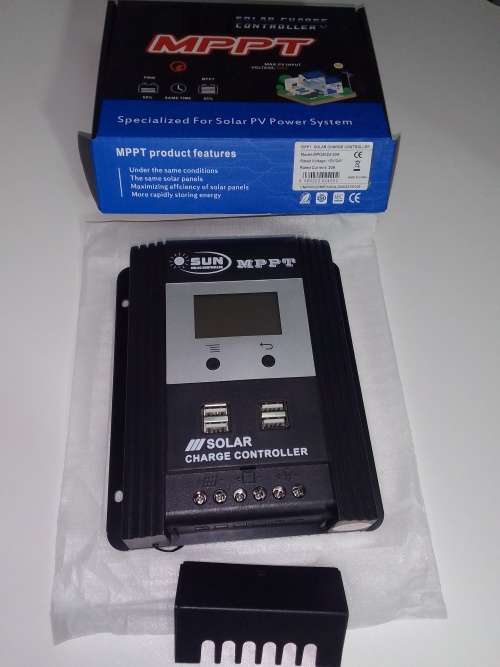 20A 12V/24V Mppt solar charge controller