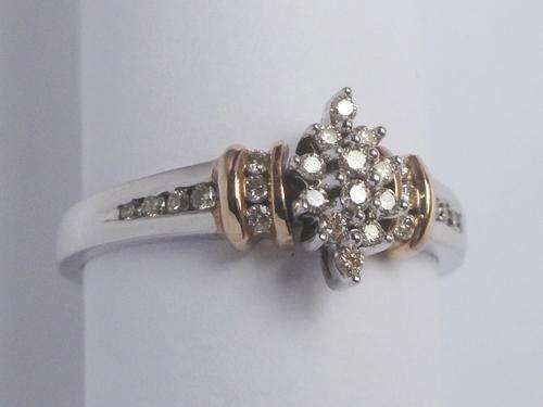 RARE MARQUISE CLUSTER 1/4CT DIAMOND ENGAGEMENT RING 9CT SOLID WHITE GOLD