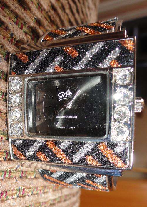AUTHENTIC ROYALTY COLLECTION "DIVA" LADIES WATCH 18KGP