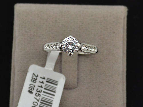 STUNNING! 18K WHITE GOLD PLATED ENGAGEMENT RING, FREE RING BOX*SIZE 6