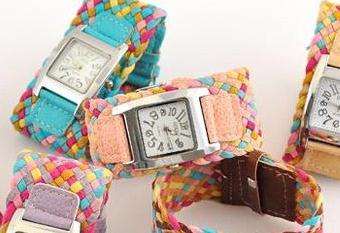 ***GORGEOUS! LEATHER WOVEN LADIES WATCH - PINK***