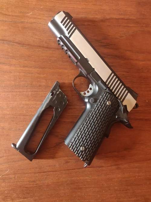 KWC 1911 blowback gas pistol