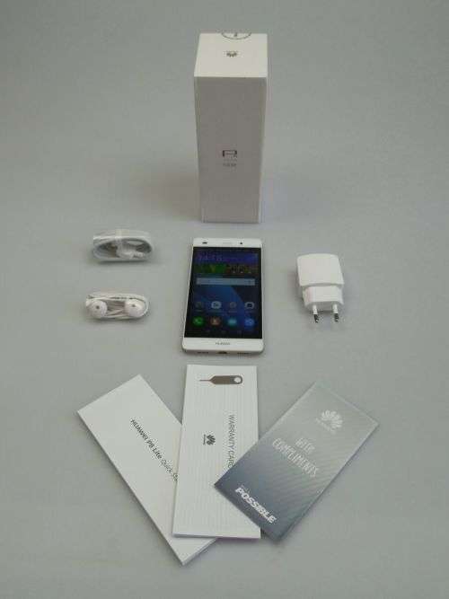 Huawei P8 Lite with Huawei Fit