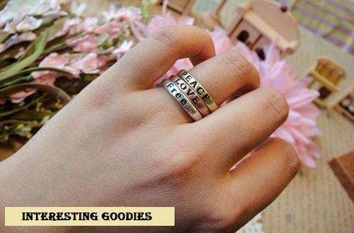 PEACE RINGS - includes 4 RINGS