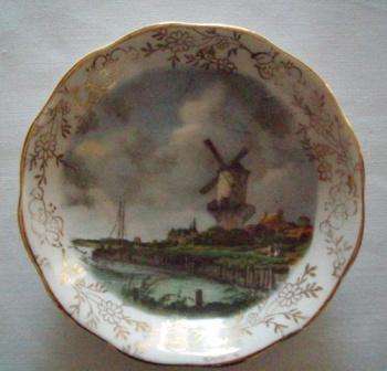 James Kent 'The Mill' Pin Plate 9cm Across