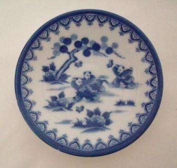 Blue and White Display Plate 10cm Across Depicts 3 Panda Bears