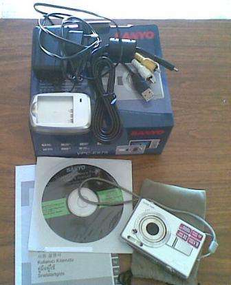 Sanyo VPC-E875 Camera