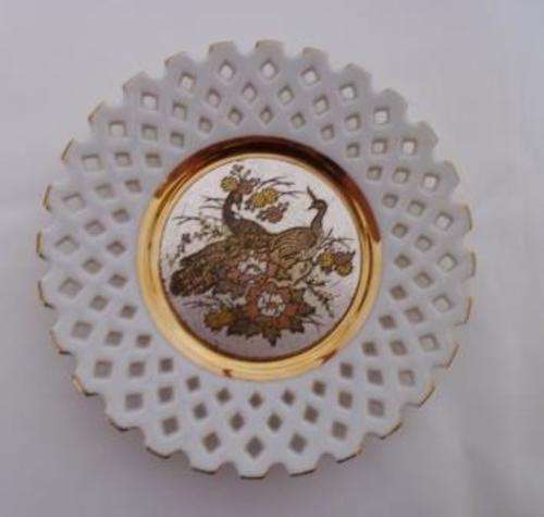 Japanese Chokin Display Plate 15.5cm across Lattice Edged Birds of Paradise Design
