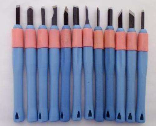 12 Piece Set of Wood Carving Tools