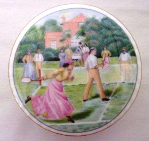 Bone China Trinket Box by Minton 3cm High and 9cm Across