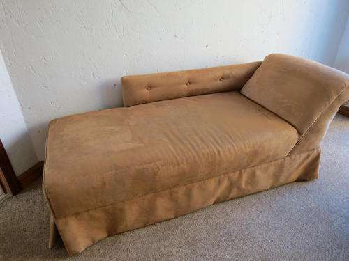 Chaise lounge - good condition