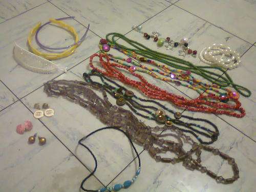 BARGAIN DEAL Jewellery Lot