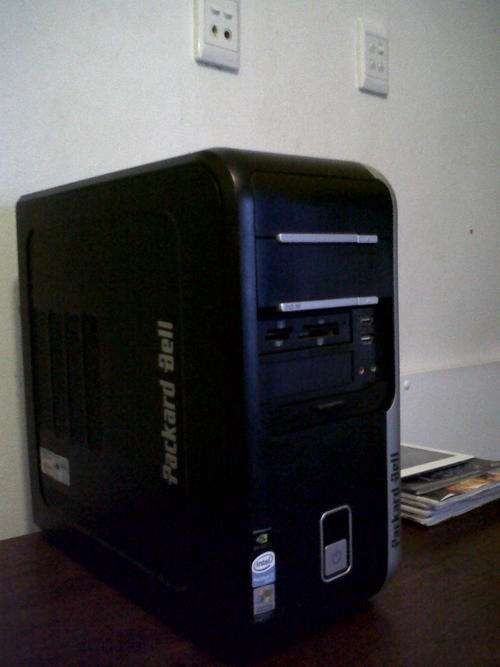 Dual Core 2.8ghz-3GB Ram-1GB Ati Graphics-HDMI-2 DVD Writers-320GB Hard drive
