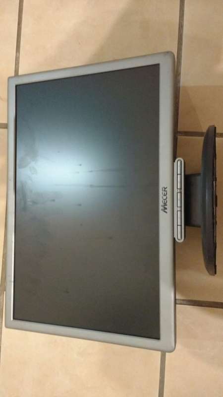 Mecer TW999 20" LCD Monitor (FAULTY)