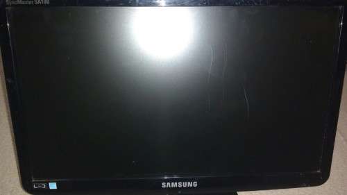Samsung SyncMaster S100 18.5" LED Screens