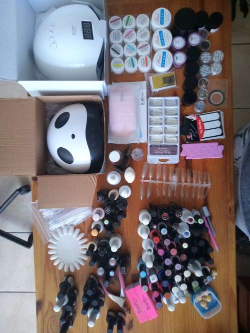 Nail gel accessories