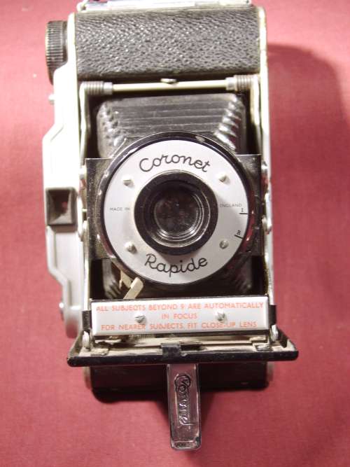 Vintage 1950's British Coronet Rapide Camera