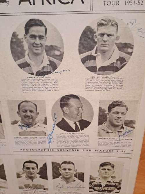 Springboks 1951/52 ,Pictures ,fixtures,Personalities,32 original autographs, including Managerand a