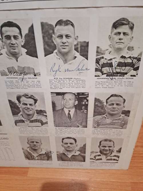 Springboks 1951/52 ,Pictures ,fixtures,Personalities,32 original autographs, including Managerand a